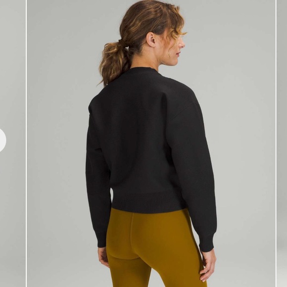 Lululemon All Around Crewneck Sweater Black - Picture 2 of 11